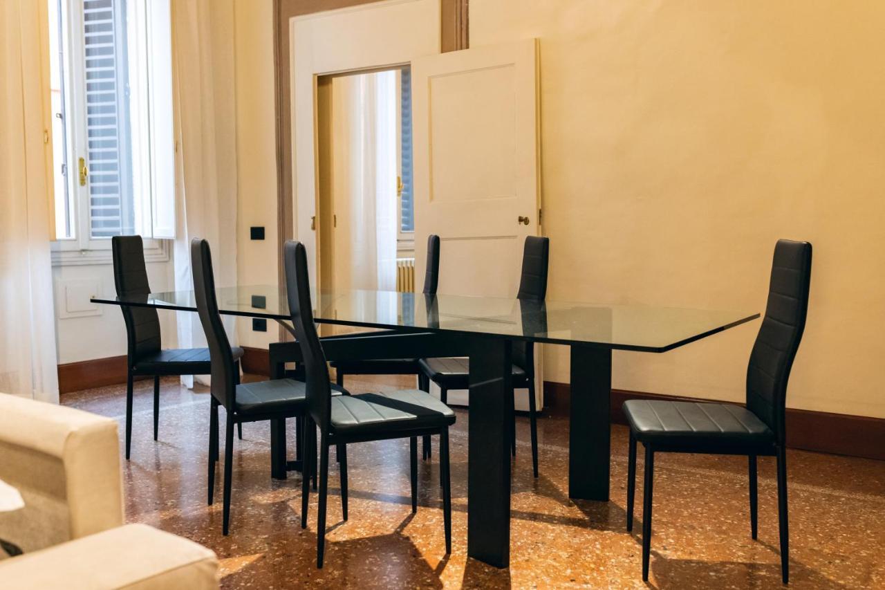 Apartment Private Parking Centro Storico: L'affresco *