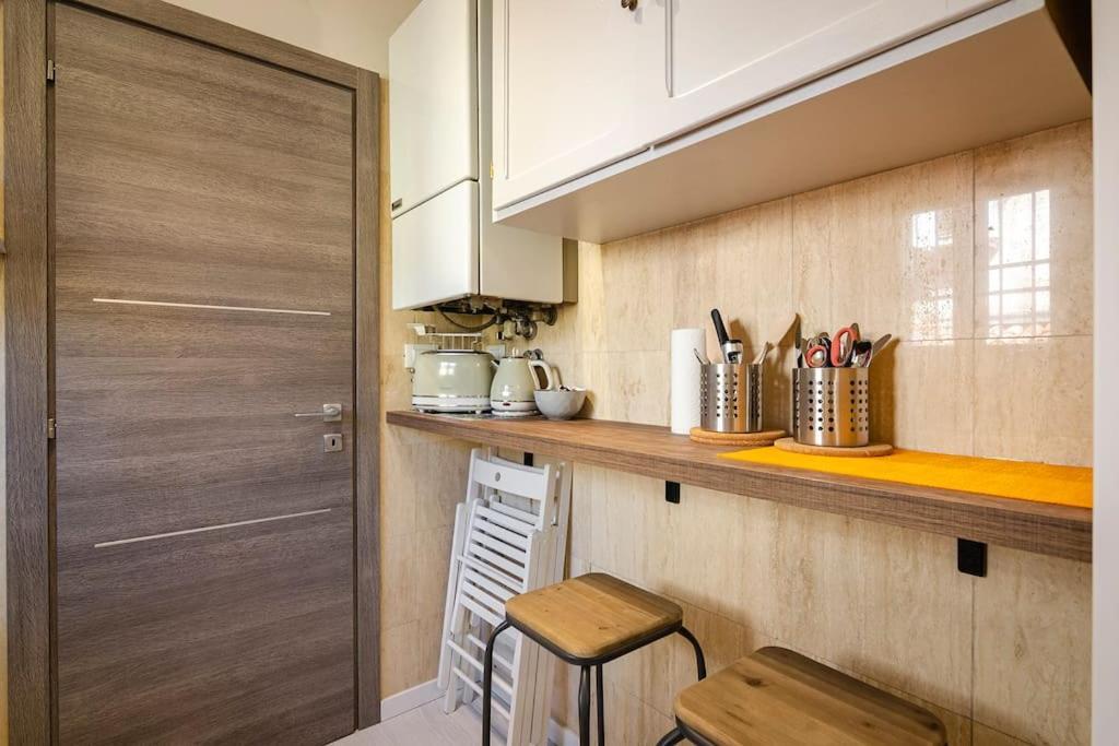 Apartment Canonica Home, In The Heart Of The *