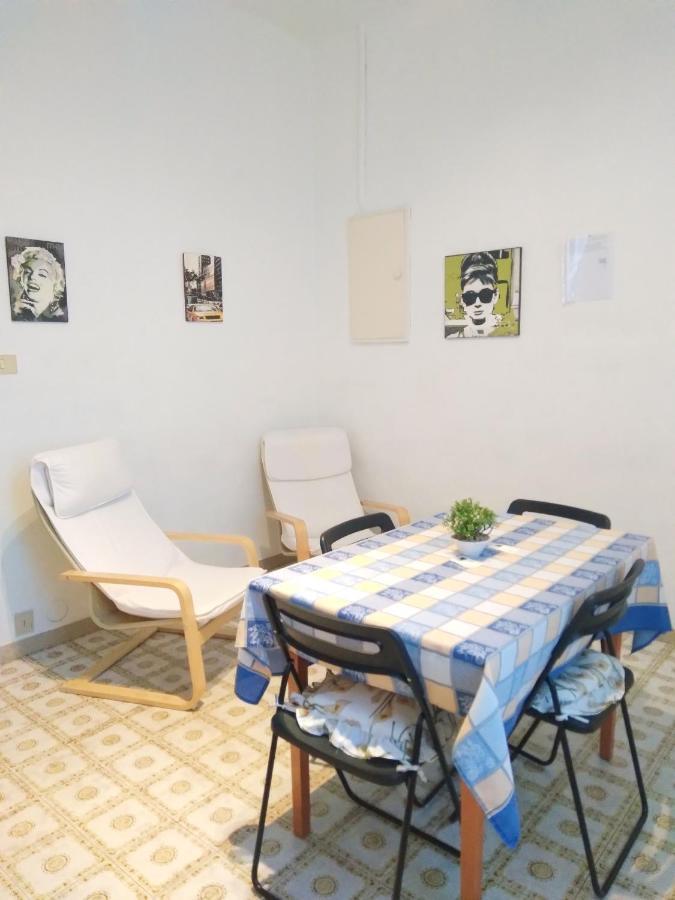 Linda 1 Apartment Bologna
