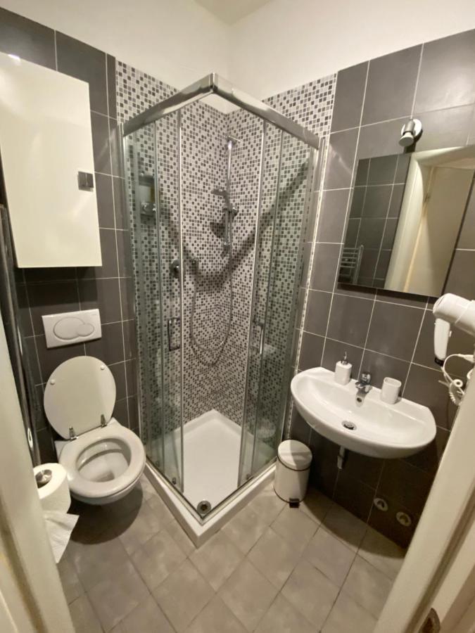 Guest house B&B And Home La Piazzetta Della Pioggia Bologna