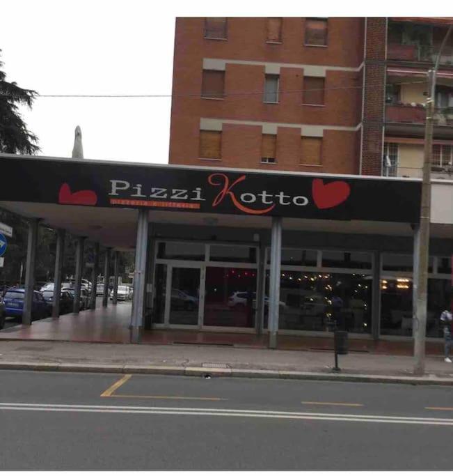 Apartment Splendido In Zona Fiera A