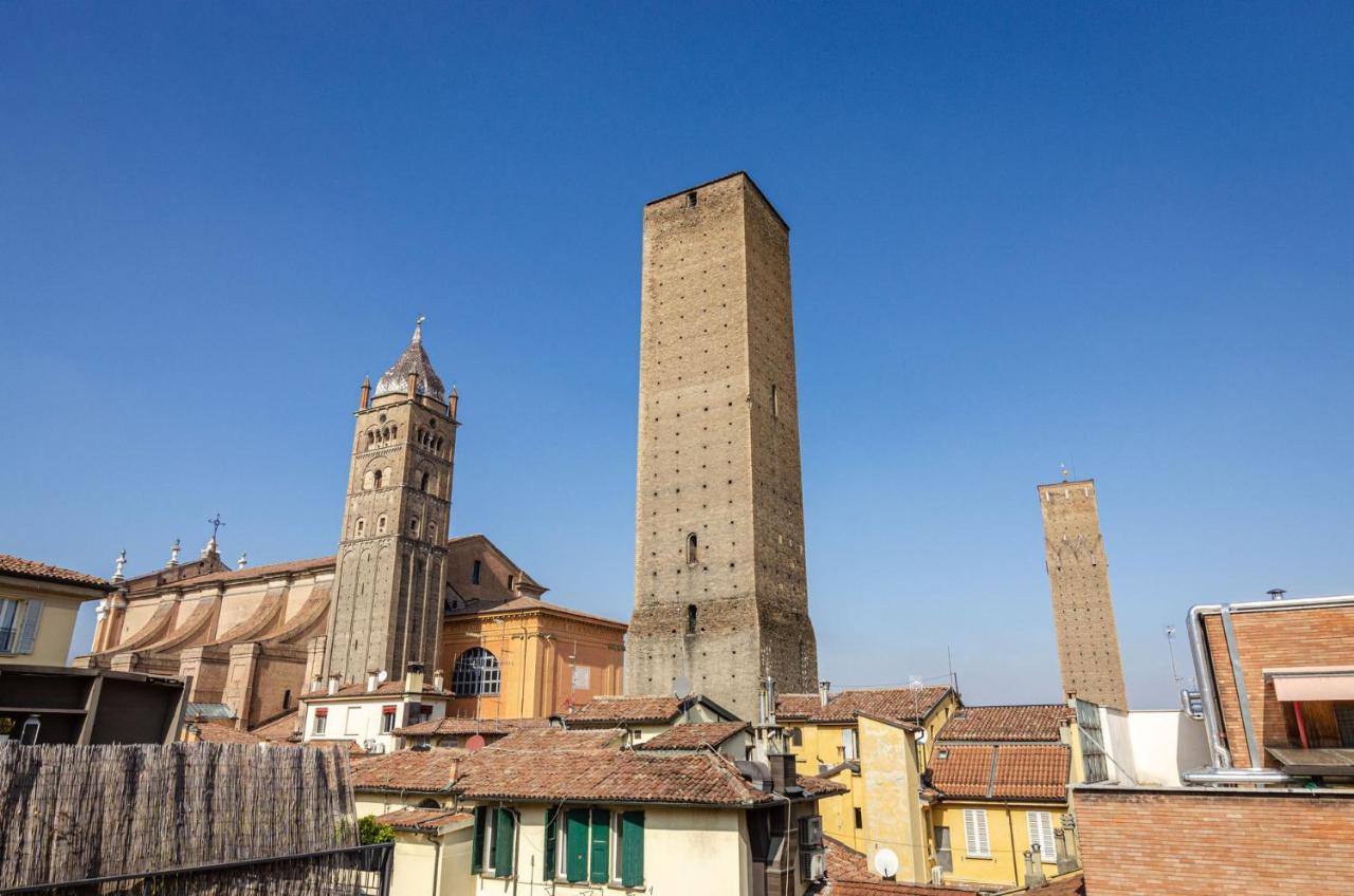 Rizzoli Terrace * Bologna