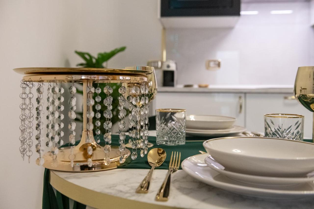Fashion Gold With Jacuzzi & Car Garage Appartement Bologna