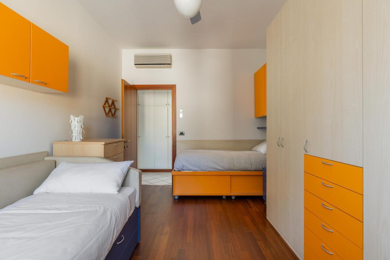 Vestiari I With Terrace By Wonderful Italy Apartamento *