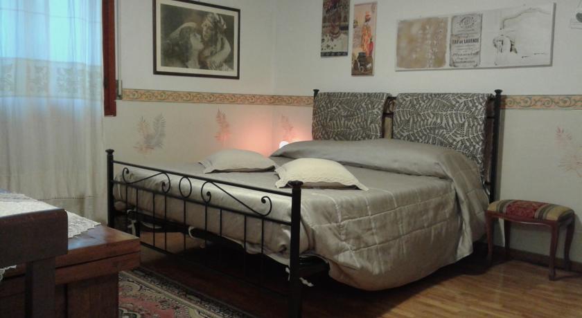 A Casa Di Gio' Bed & Breakfast Bologna