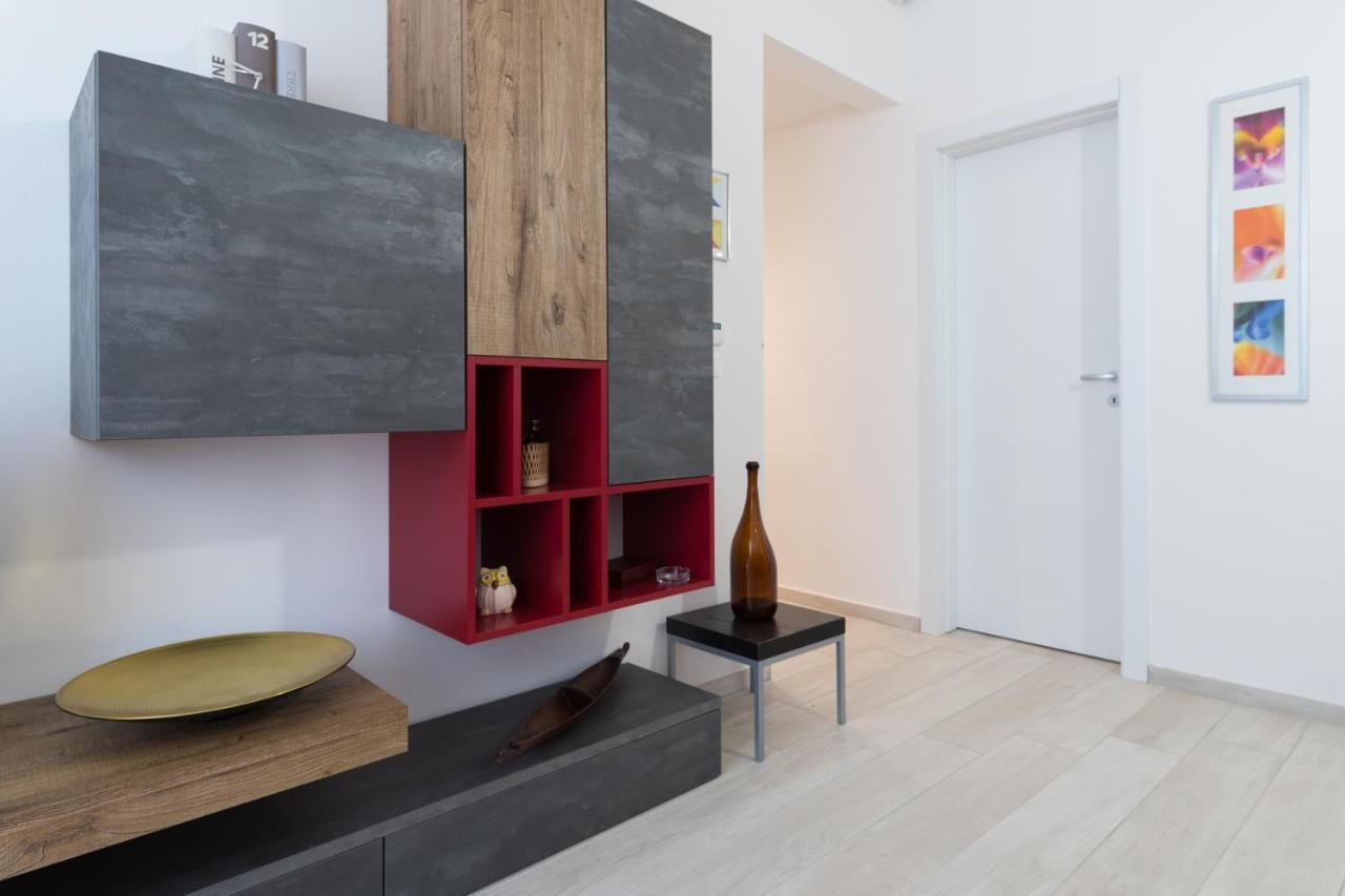 Capo Di Lucca - In The Historical Center With Terrace Appartement Bologna