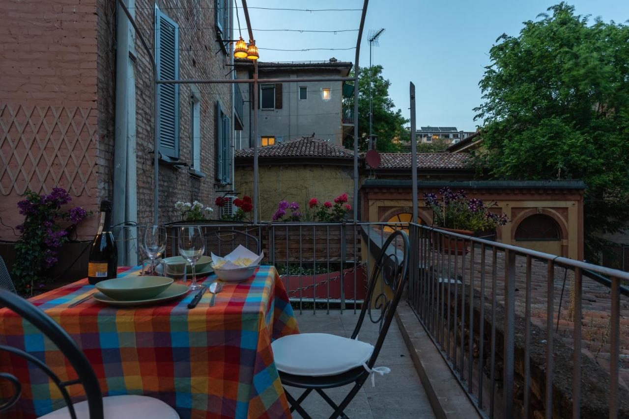 Capo Di Lucca - In The Historical Center With Terrace Appartement
