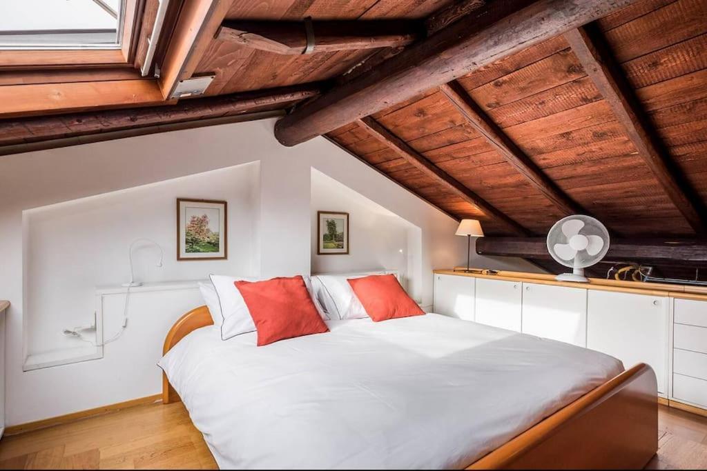 De' Marchi Apartment