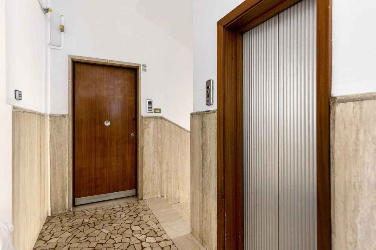 Delia's In The Center By Wonderful Italy Apartamento