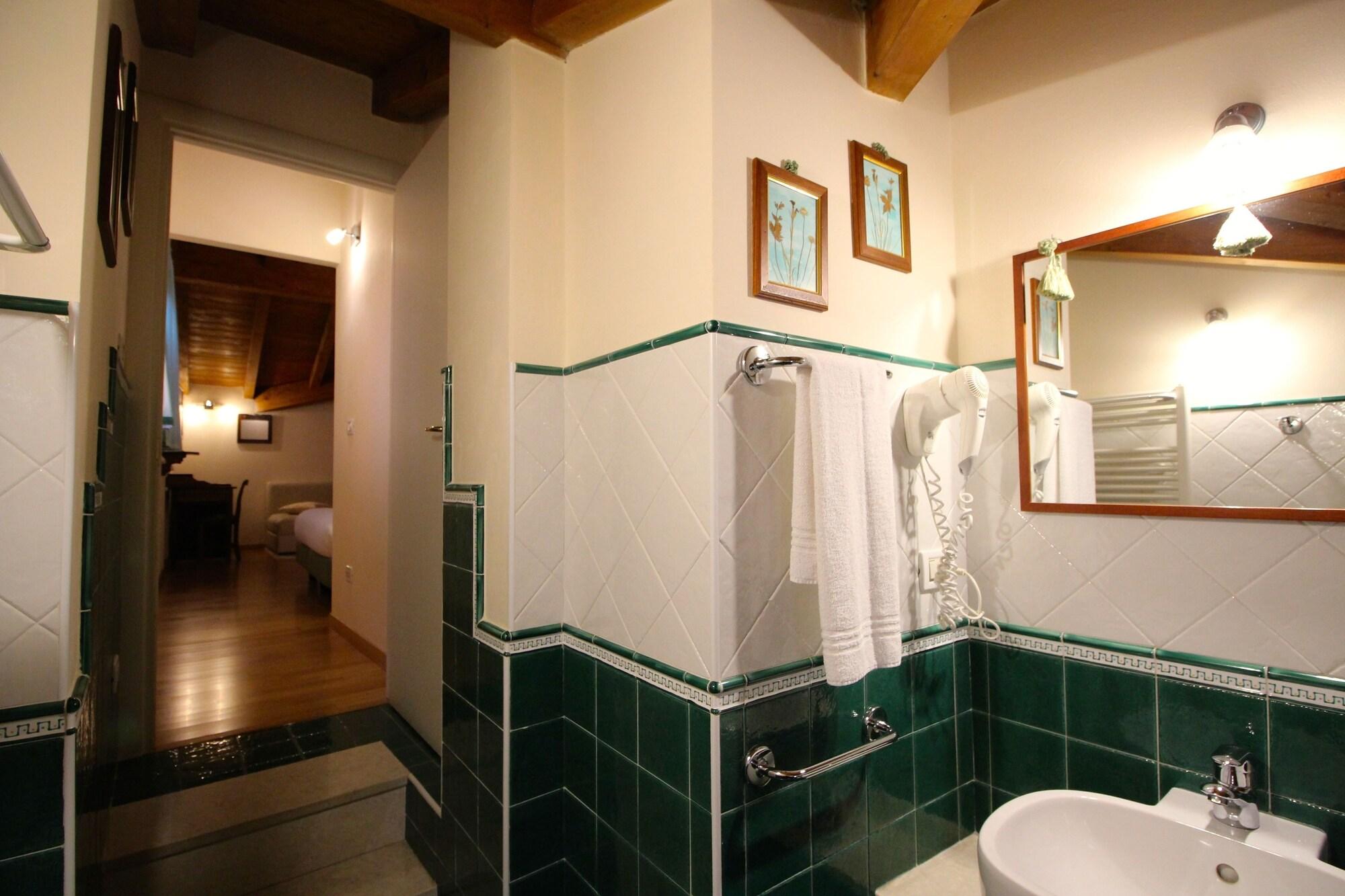 Guest house Casa Miramonte 2*