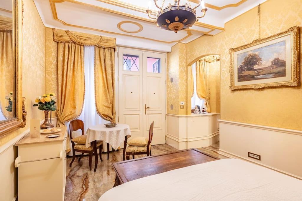 Ground Floor Luxe Historic Studio City Centre Apartment Bologna