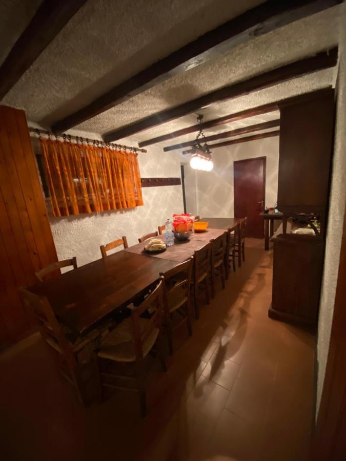 Taverna Interrata Con Biliardo Per Eventi. Appartement