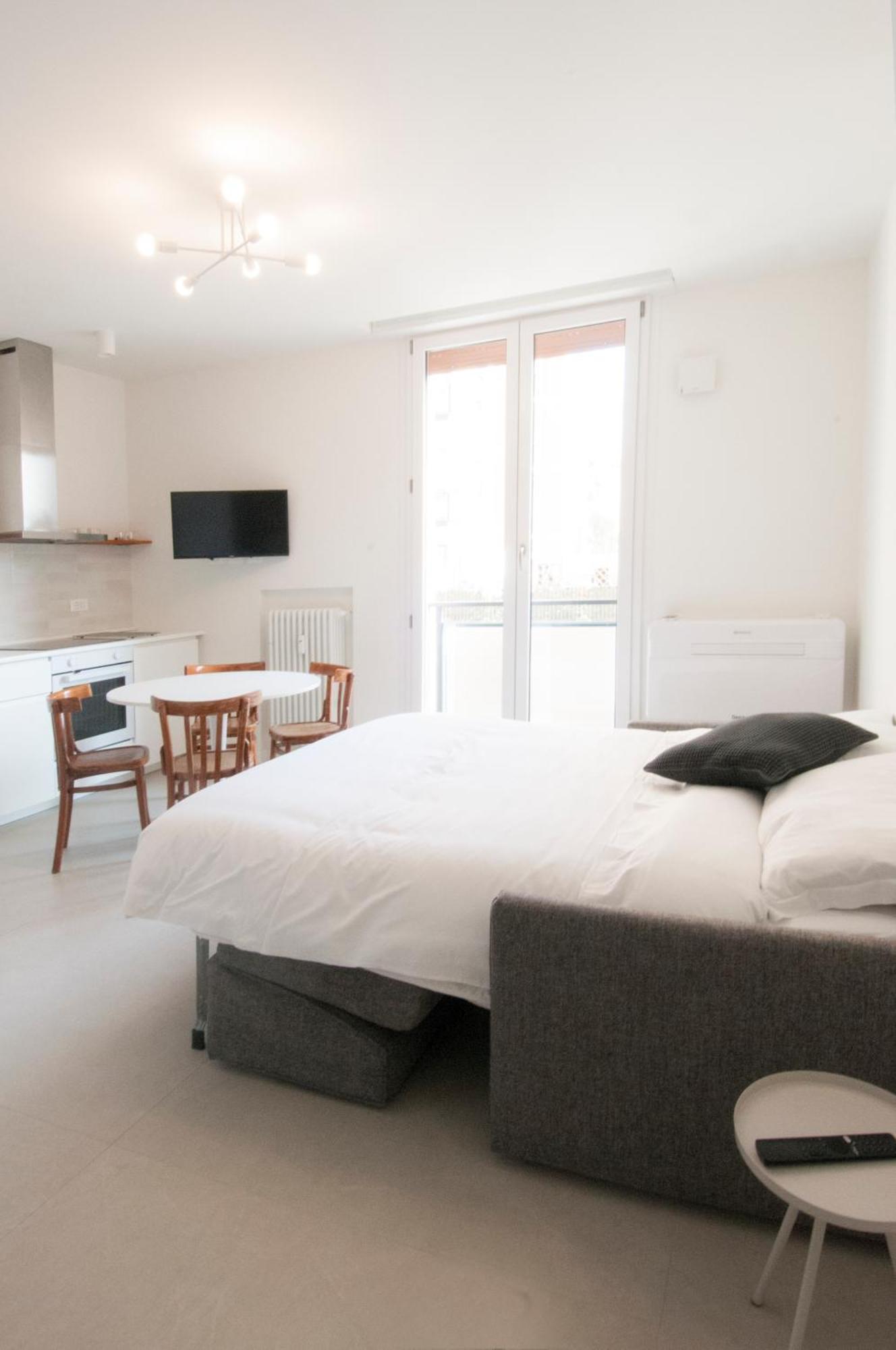Apartment Brezza - Saffi Design - Ambrogiohost *