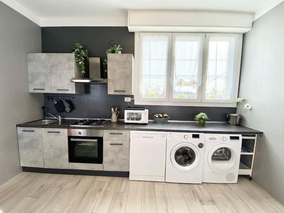 Attico Costa 17 5 Minuti A Piedi Dalla Stazione Appartement