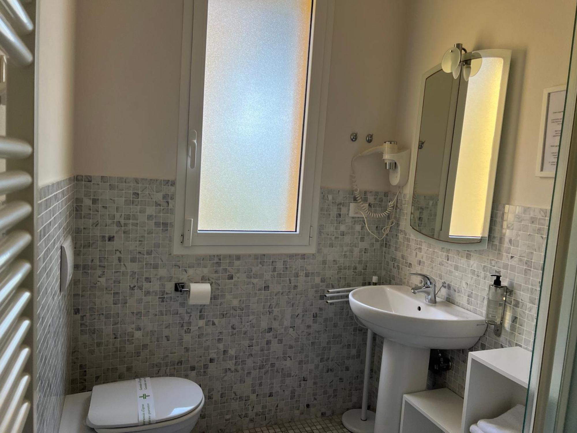 Casa Francia Alidosi Bologna