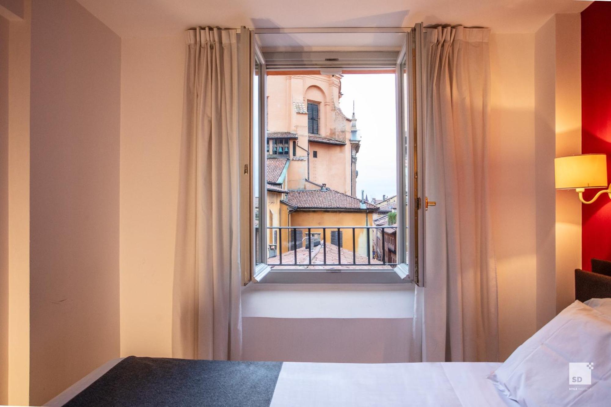 Urbanicooh Asinelli - Balcony On Piazza Maggiore Apartment