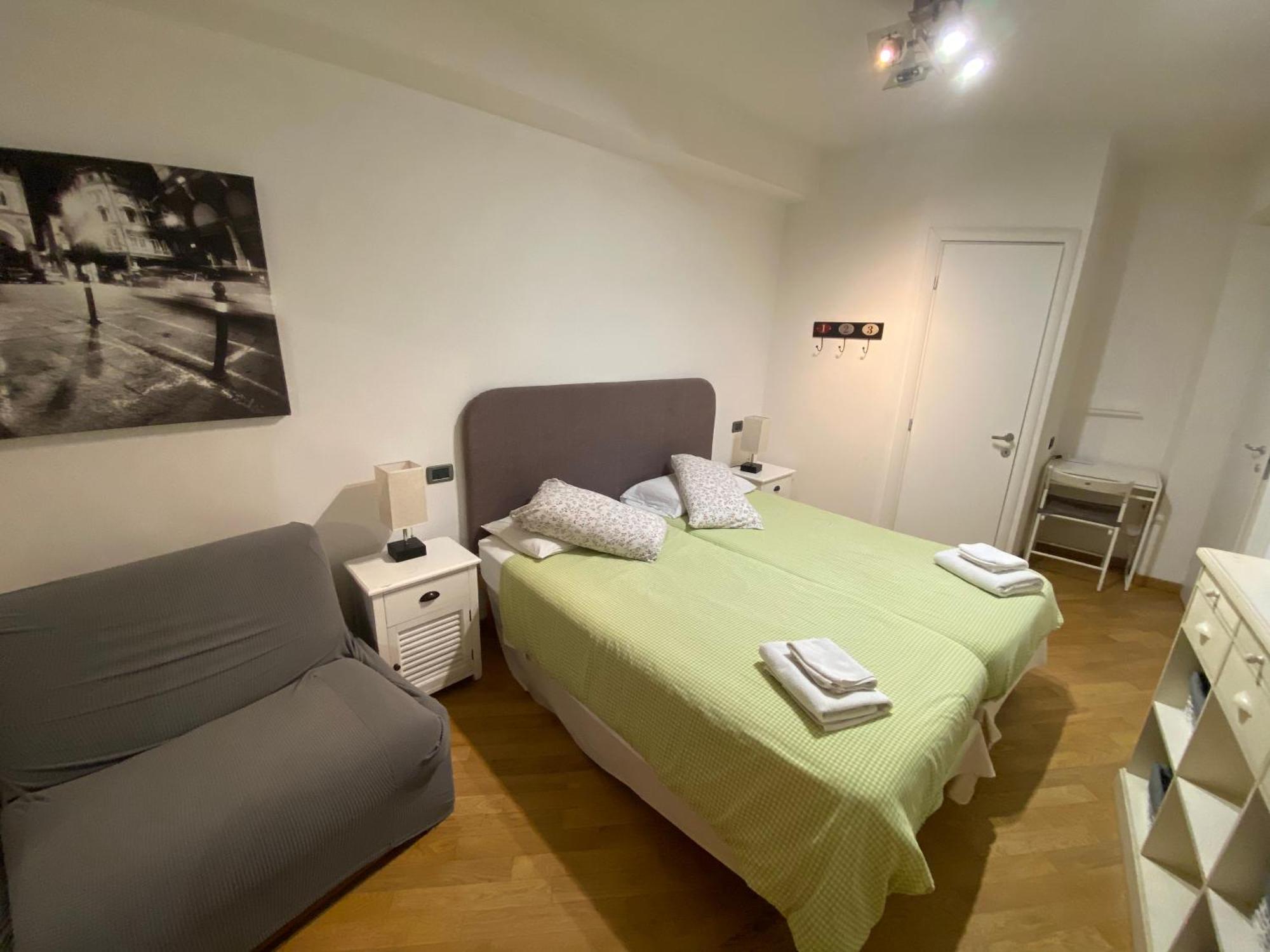 B&B And Home La Piazzetta Della Pioggia Guest house 2*