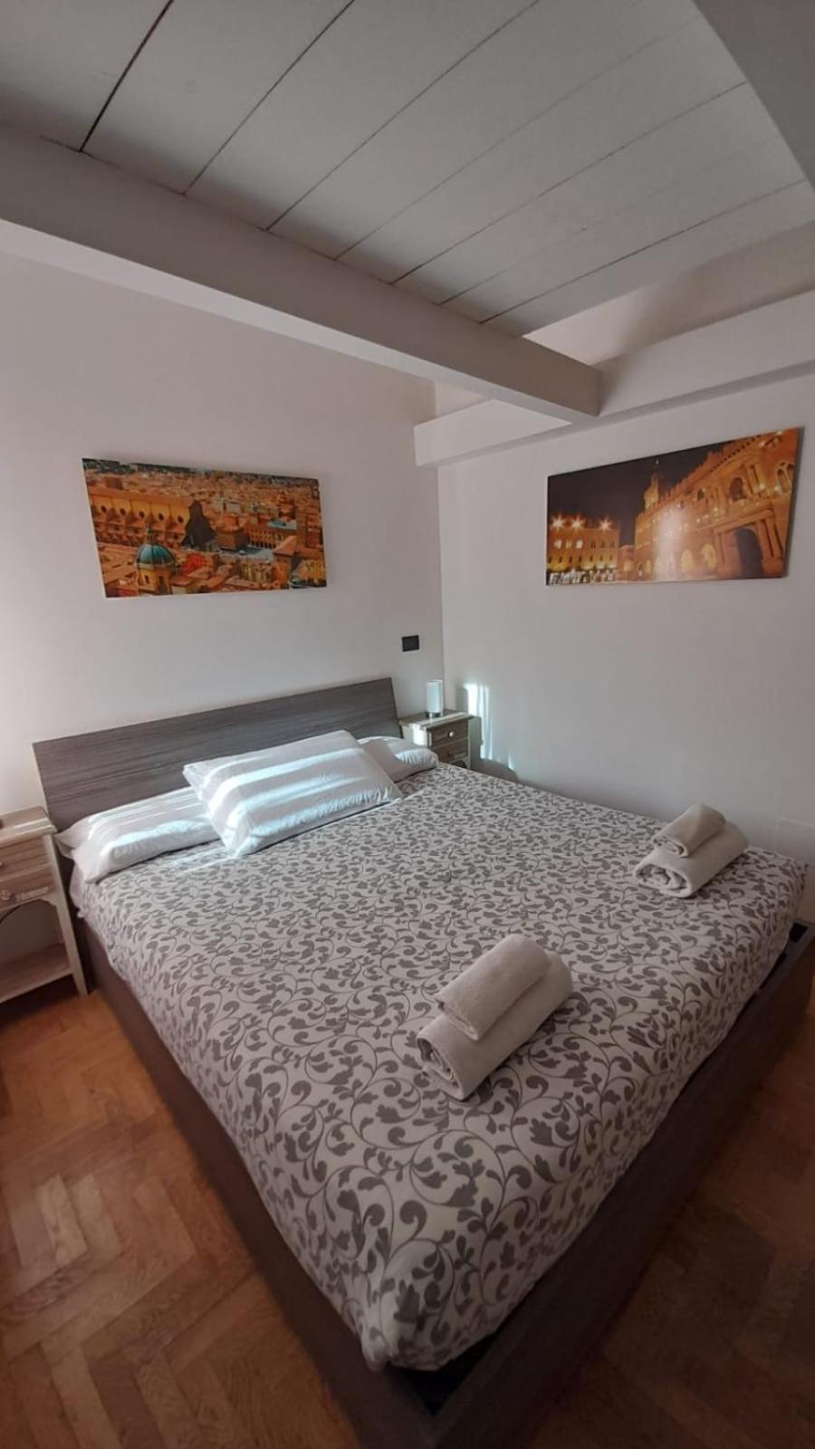 B&B And Home La Piazzetta Della Pioggia Bologna