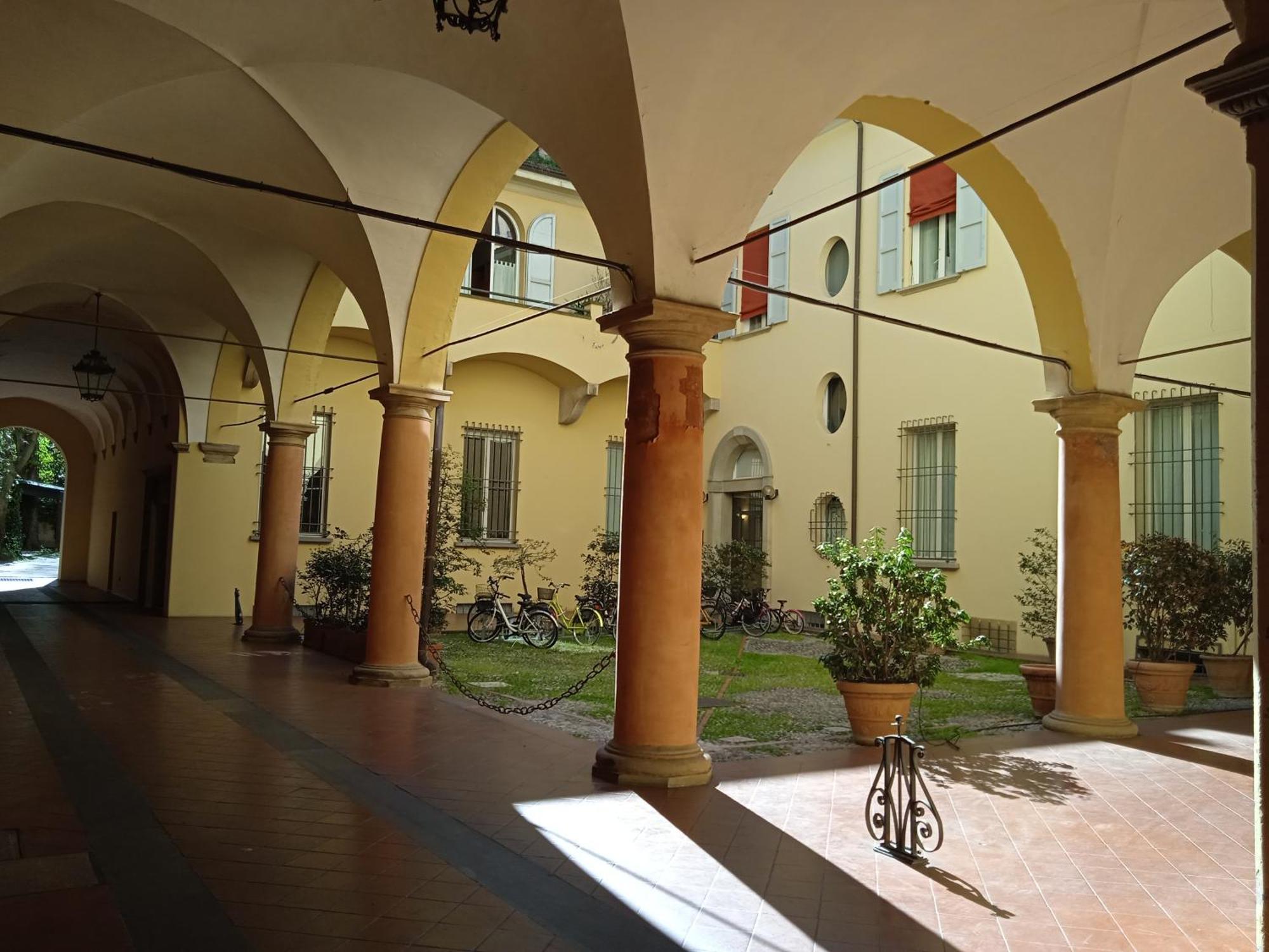 Hercolani * Bologna