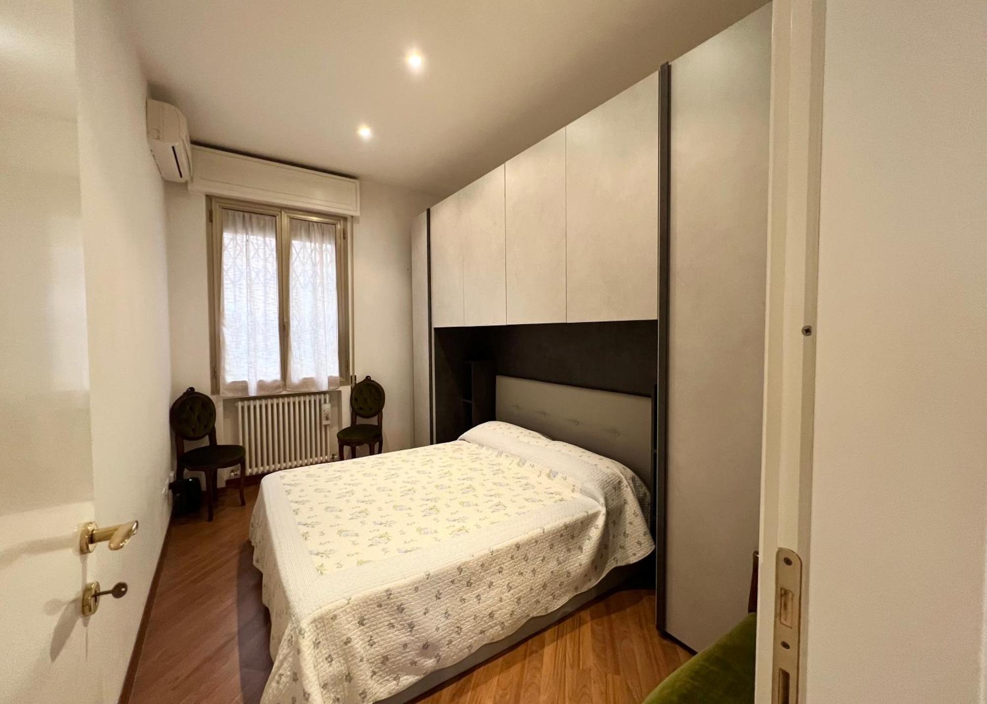 Charming Near Saragozza Apartment Bologna