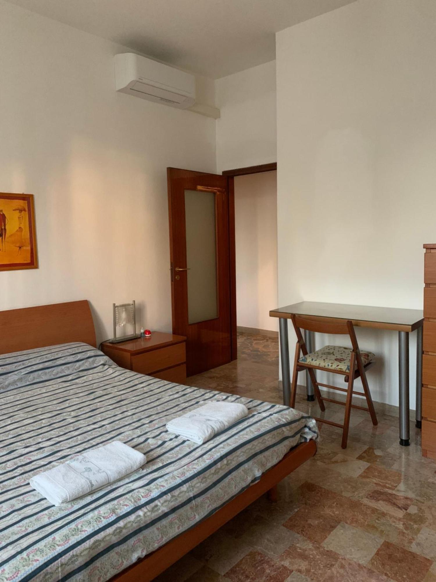 Comfortable 2 Bedroom Suitable 2-5 Pax Appartement