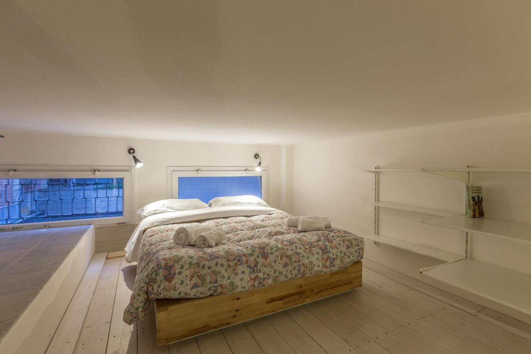 Apartment All'ombra Della Luna, By Short Holidays *