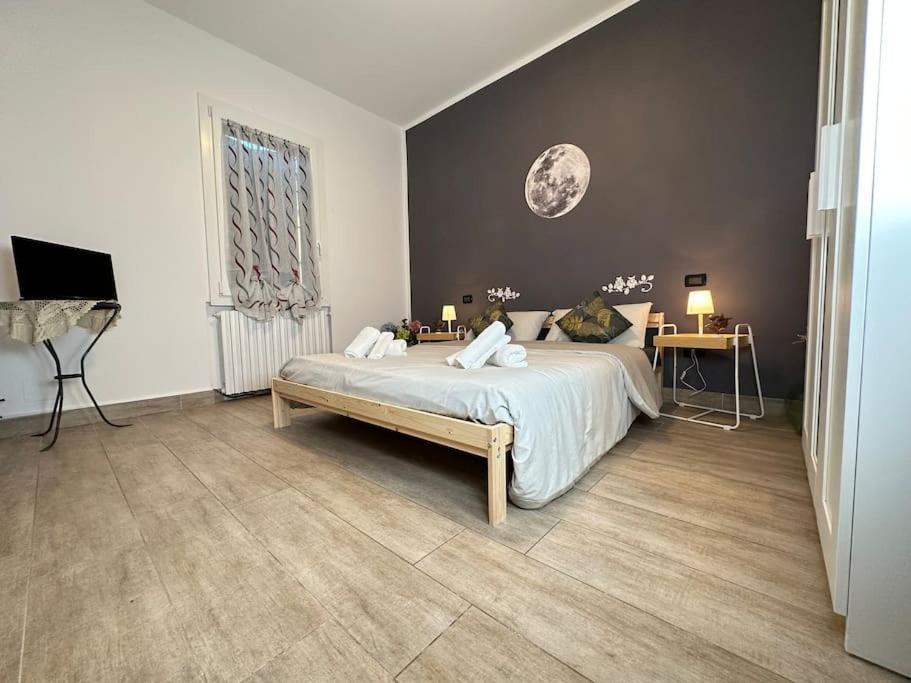 Marconi Free Parking / Near The Airport Bologna