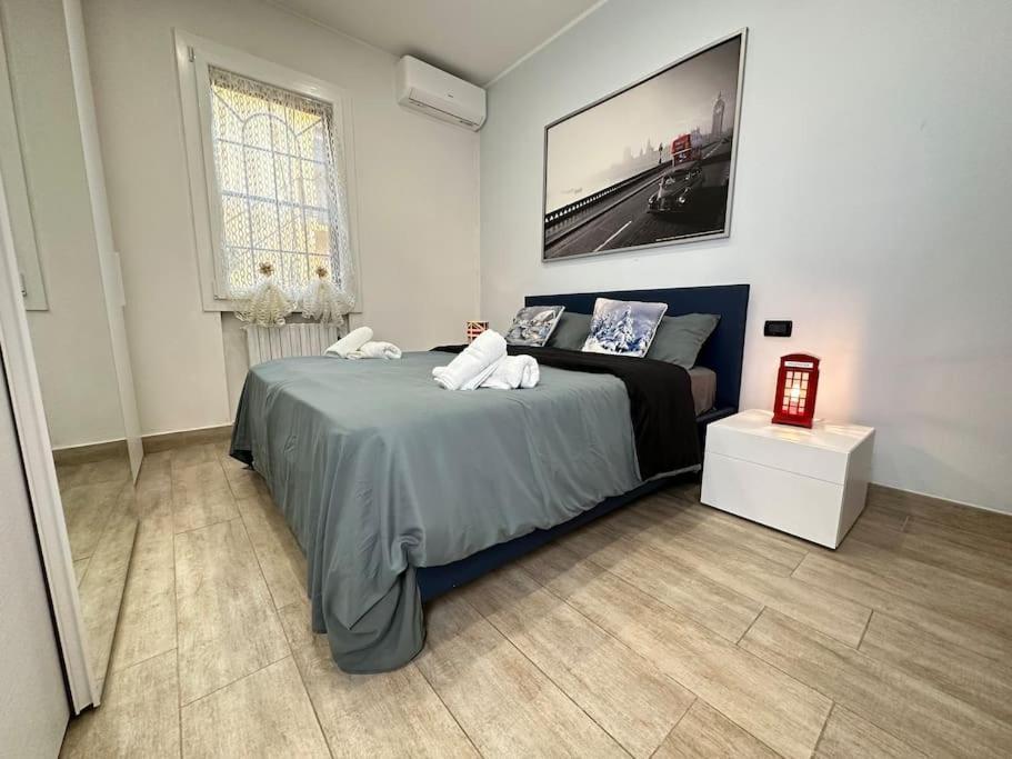 Marconi Free Parking / Near The Airport Apartment