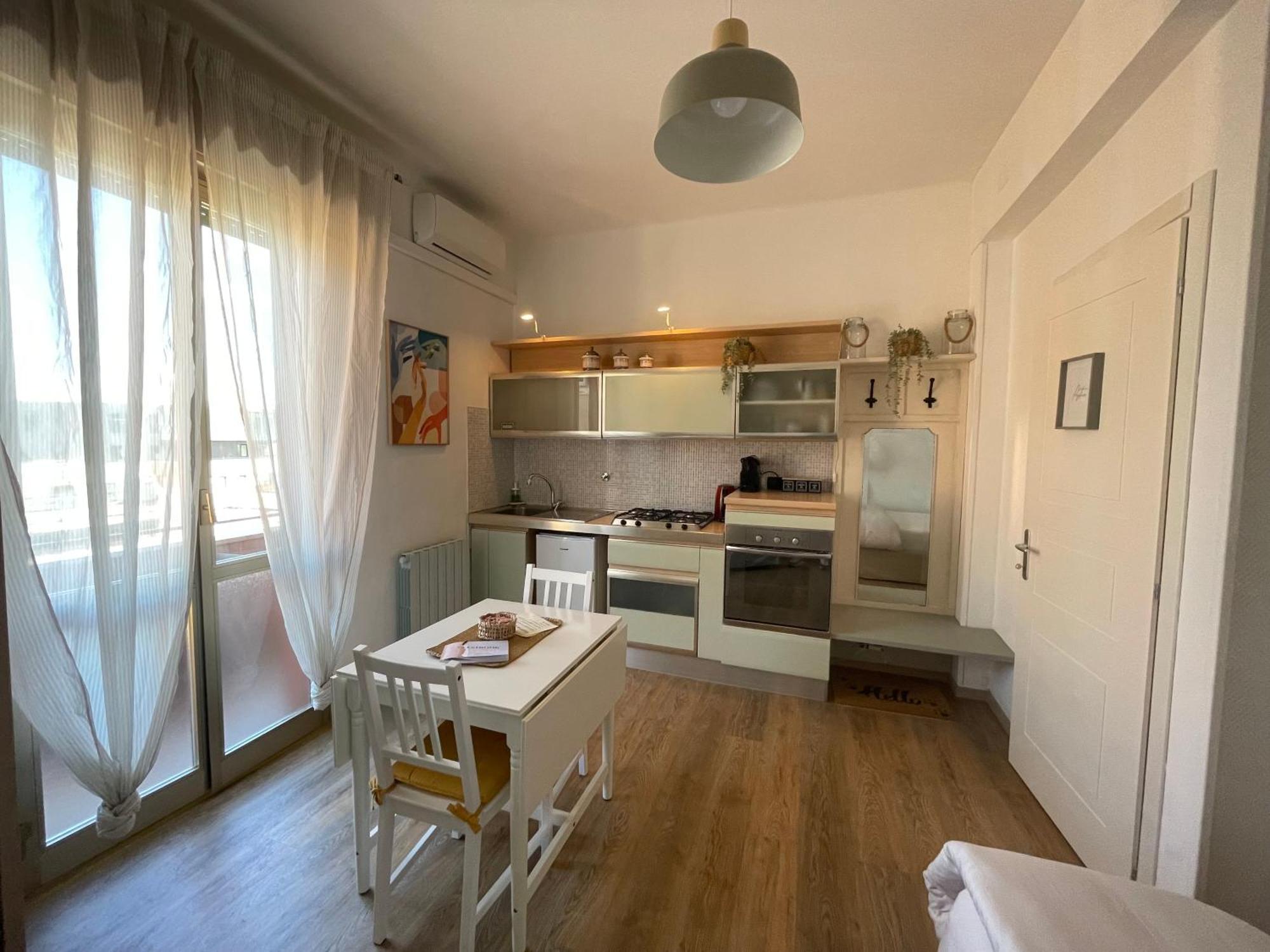 Eraora Apartrooms - Station Apartment Bologna