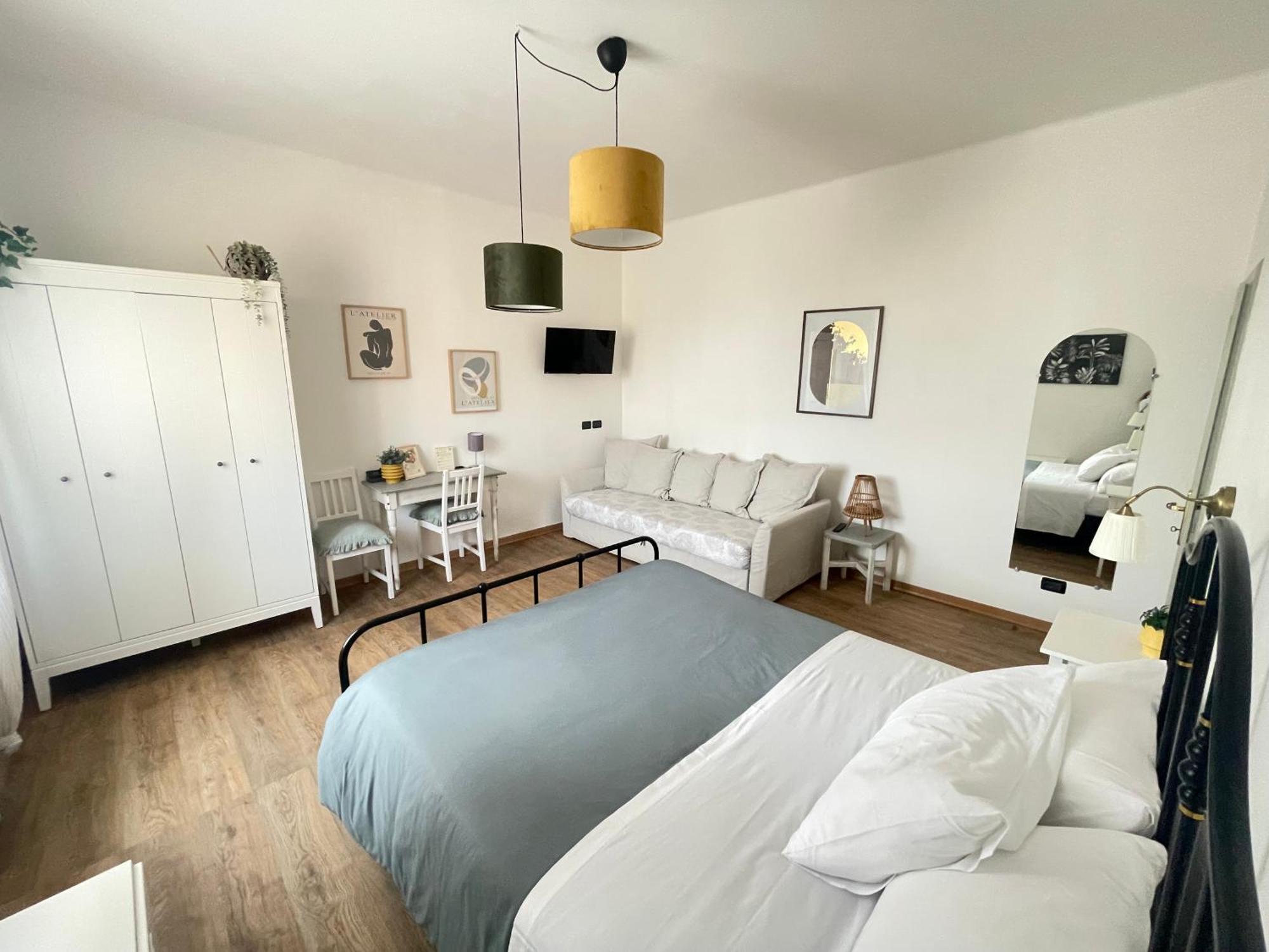 Eraora Apartrooms - Station Apartment Bologna