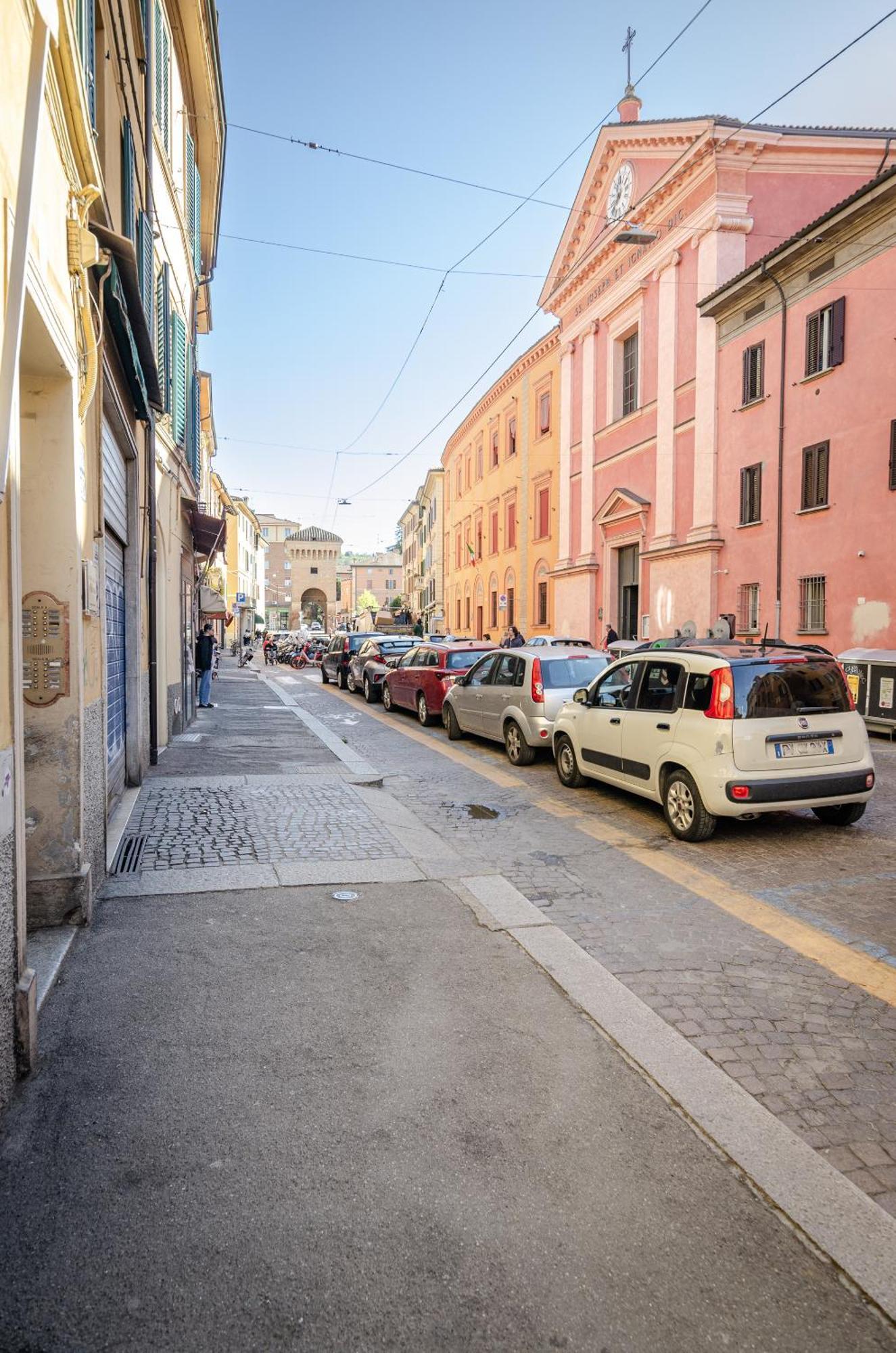 Castiglione Suite, Elegante E Silenzioso Apartamento