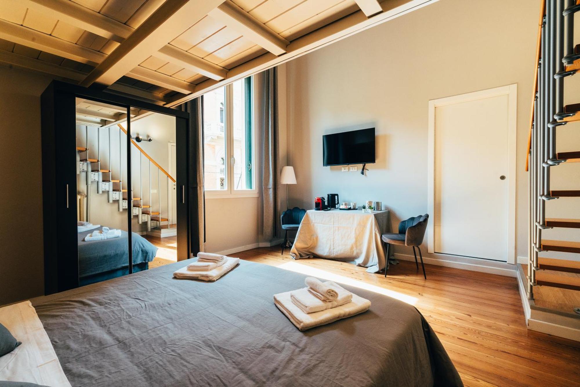 - Private Bathroom Guest house *