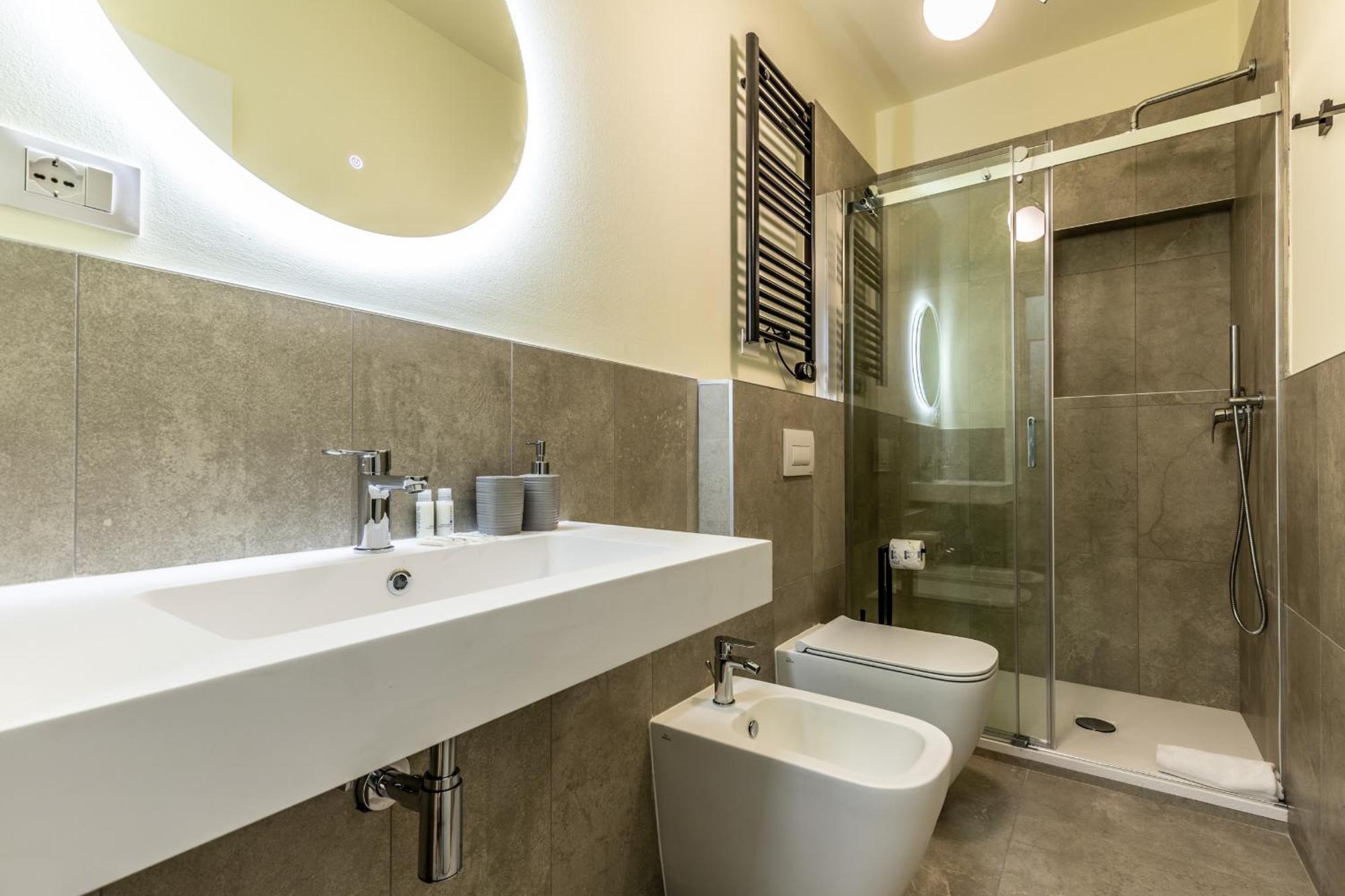 Apartment Housmart Emilia Levante 98 *