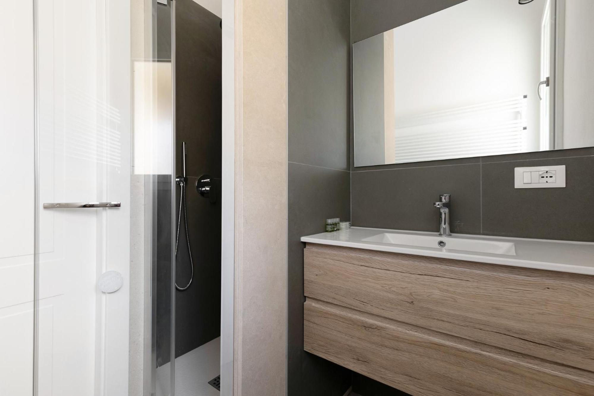 Apartment Le Dodici Porte - Porta Galliera 2 By District