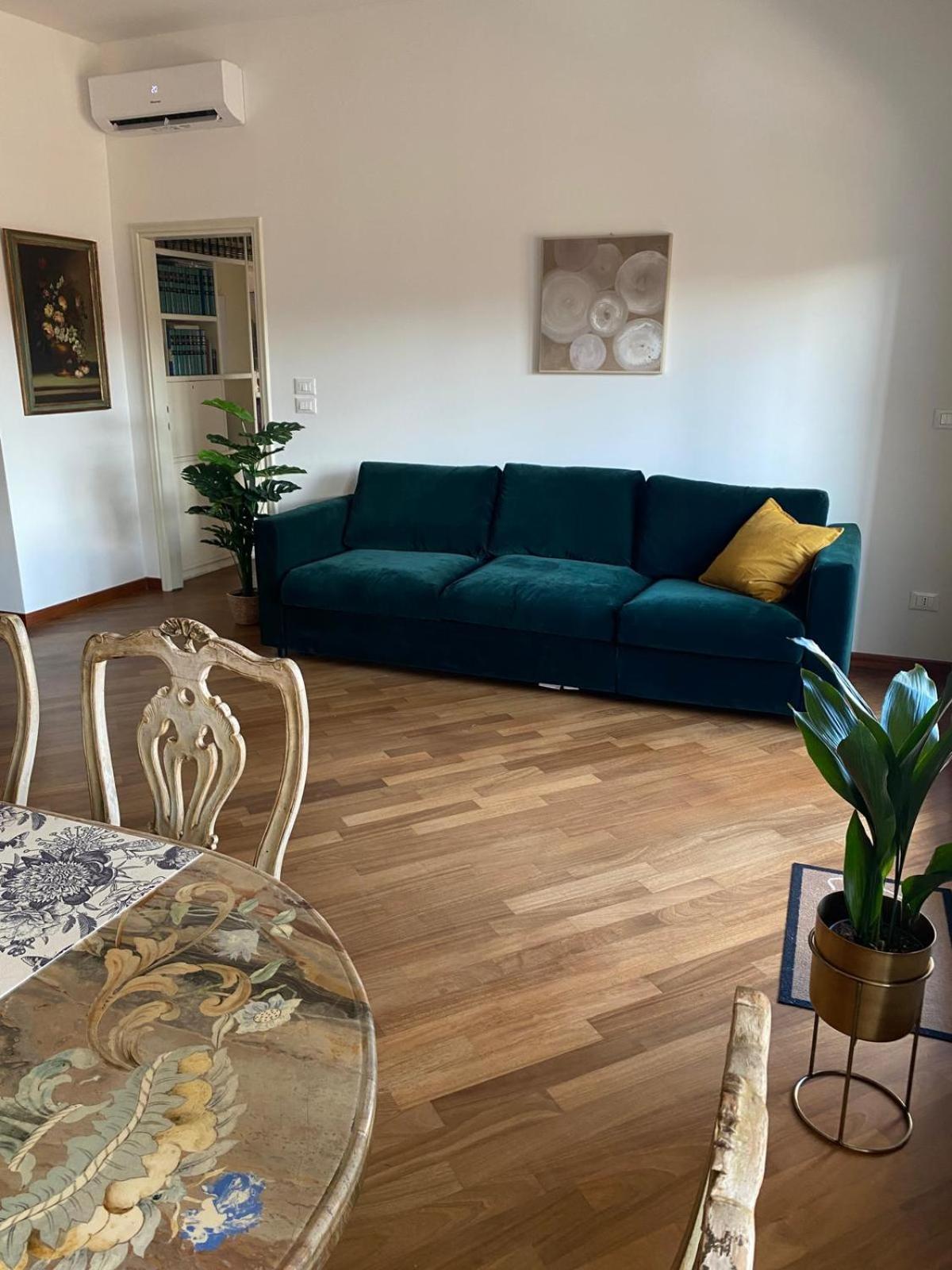 Casa Riva Centro Apartment *