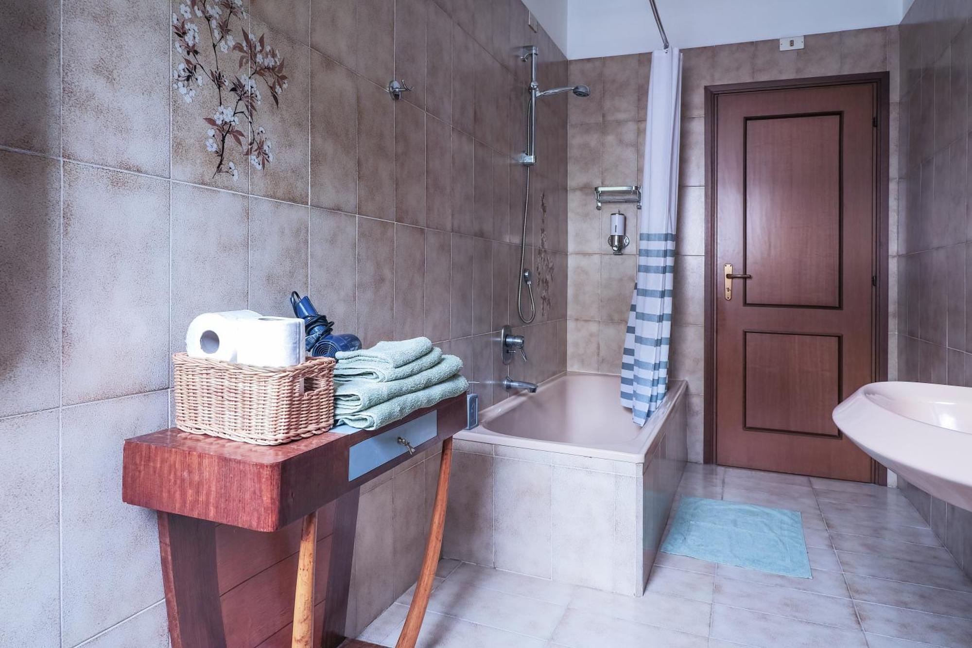 Apartment Ca'molino Ampio Con Giardino Privato Vicino Al Centro Storico Fiera Ospedale Stazione Aeroporto Centergross *