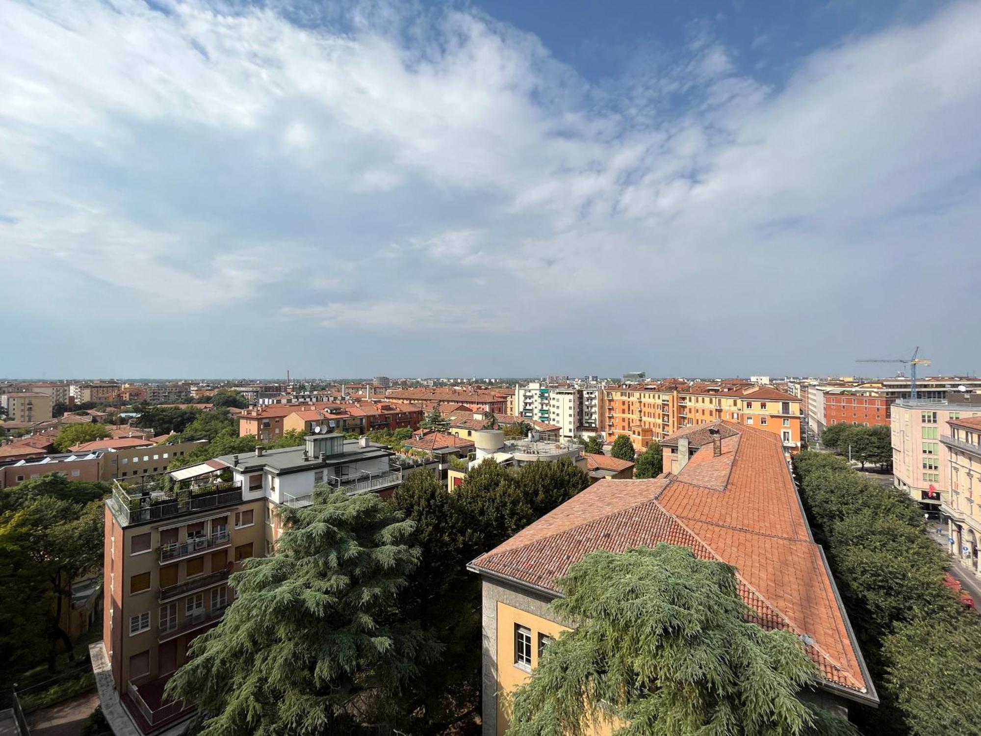 Marconi Skyline Apartment Bologna