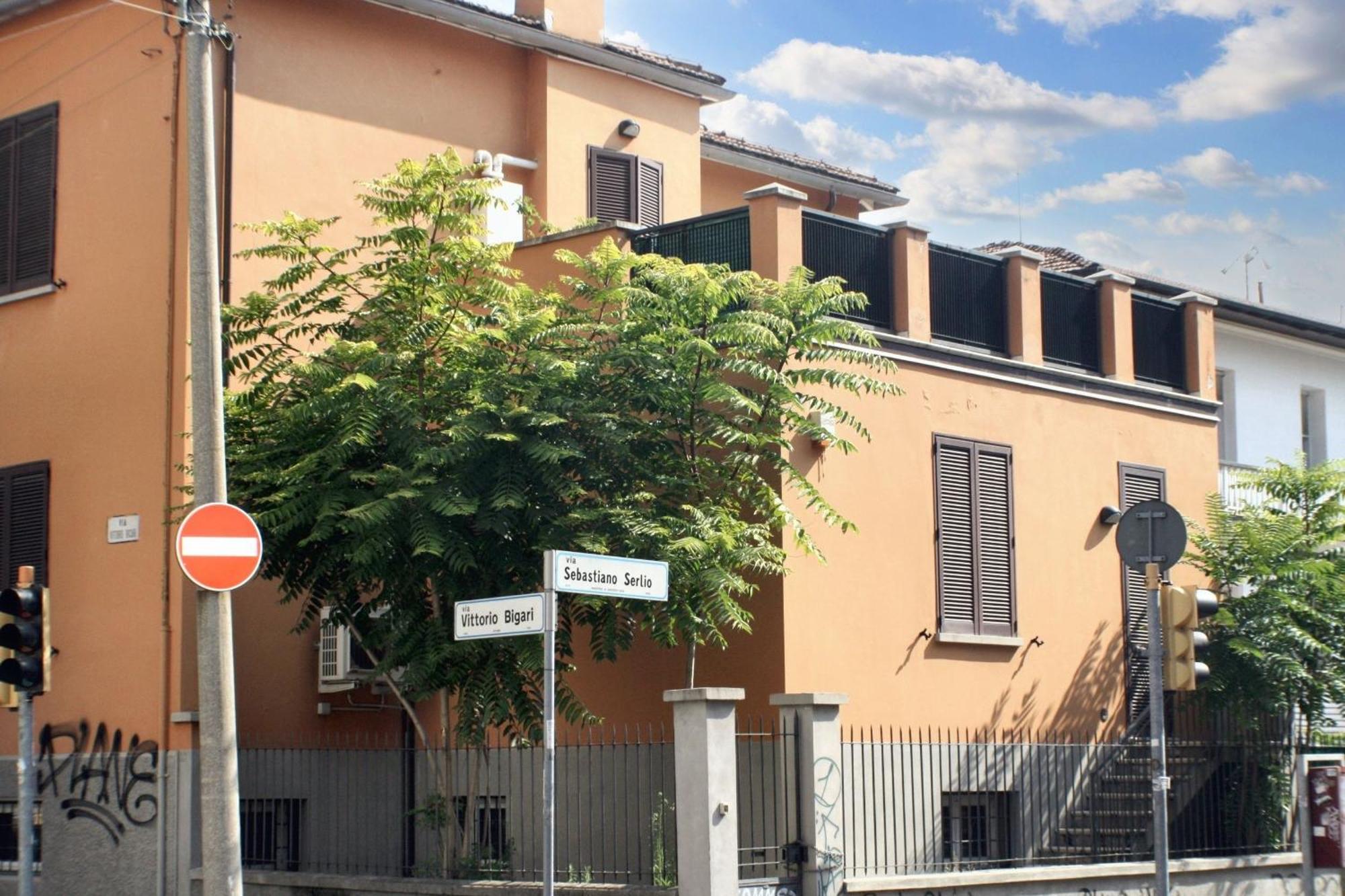Charming Near Historic Centre 45 M² + Parking Bologna