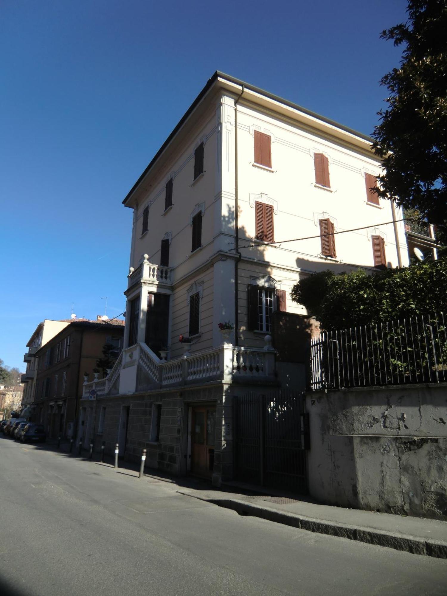 Alma 2 *