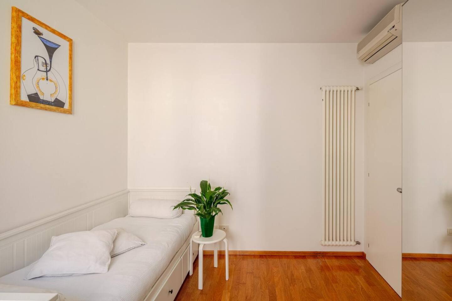 Privatunterkunft Santo Stefano Square