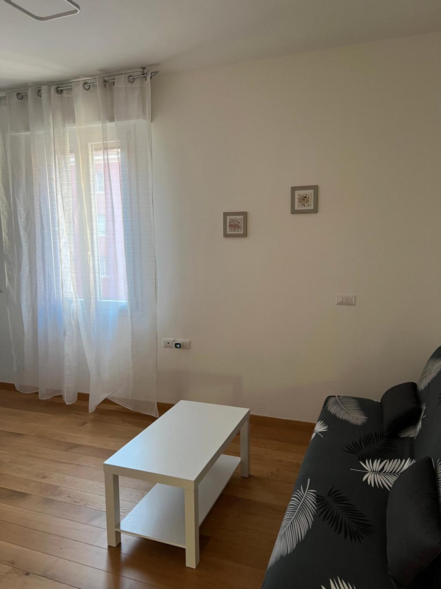 Liguria5 Apartamento *