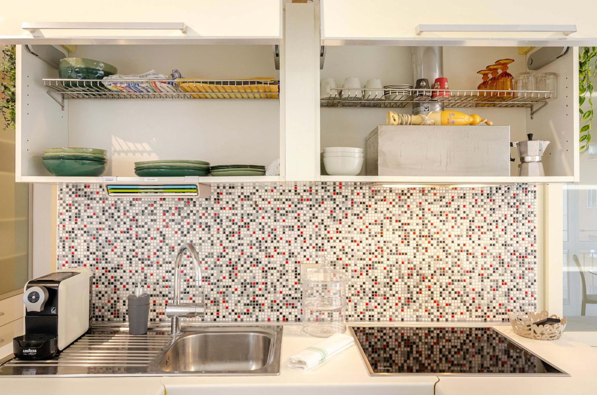 Large And Bright In The Heart Of Apartment Bologna