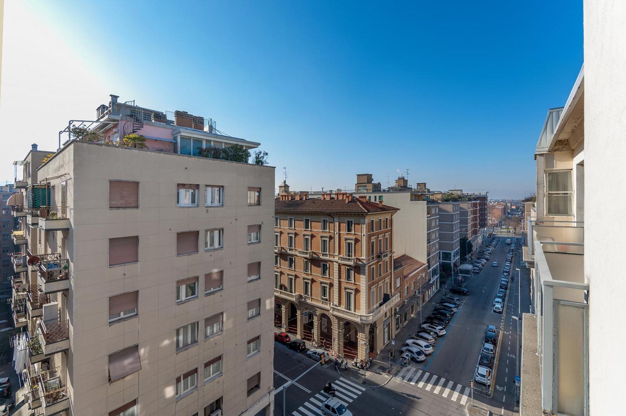 Apartment La Bologna-stazione Affittaly Bologna