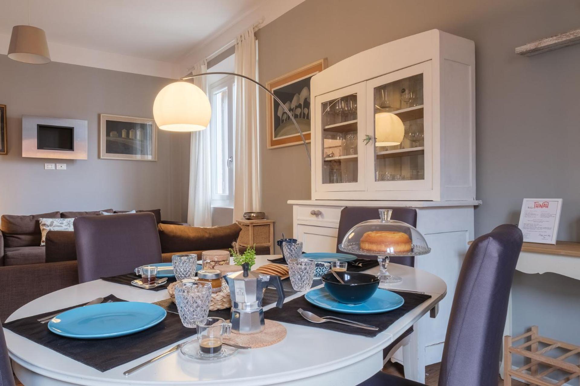 Elegance And Comfort In The Heart Of Apartment *