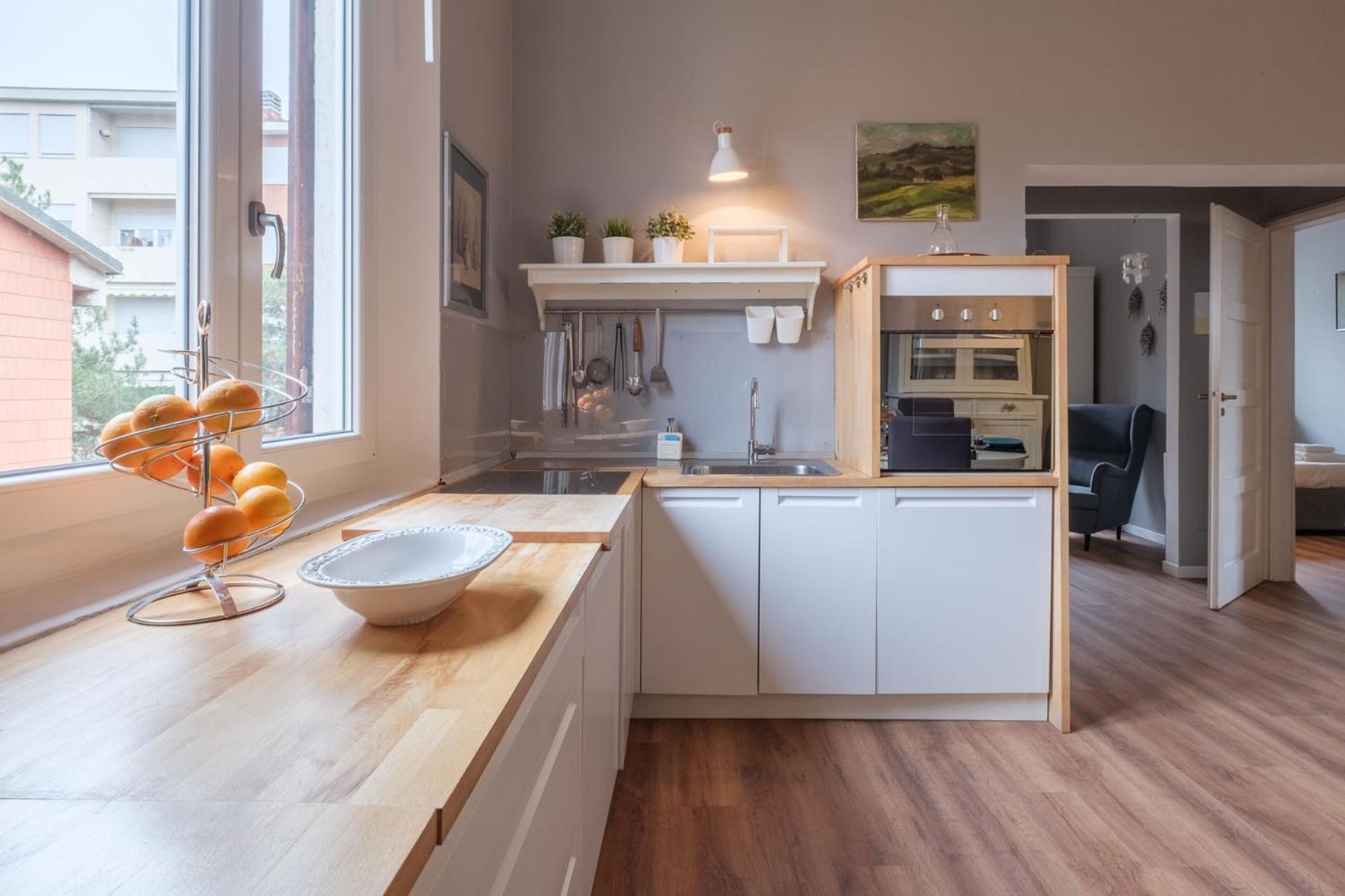 Elegance And Comfort In The Heart Of Apartment