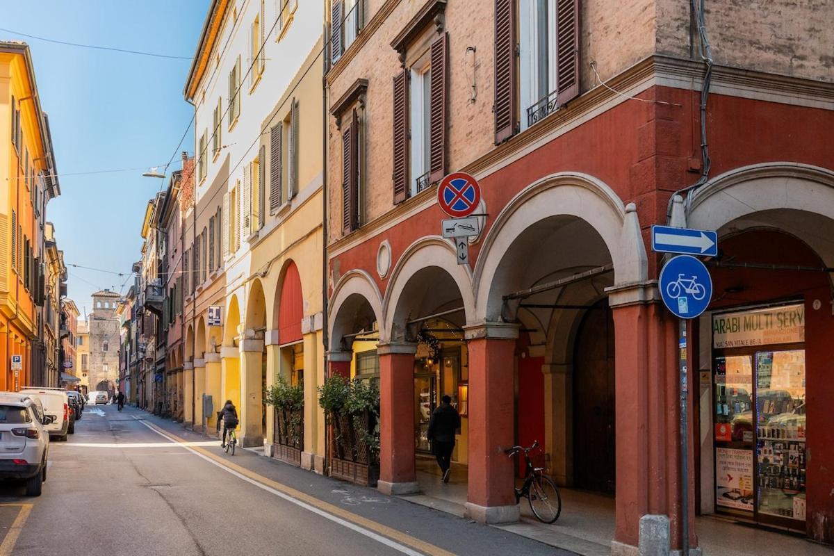 San Vitale 86, A Stone's Throw From The Two Towers Apartment