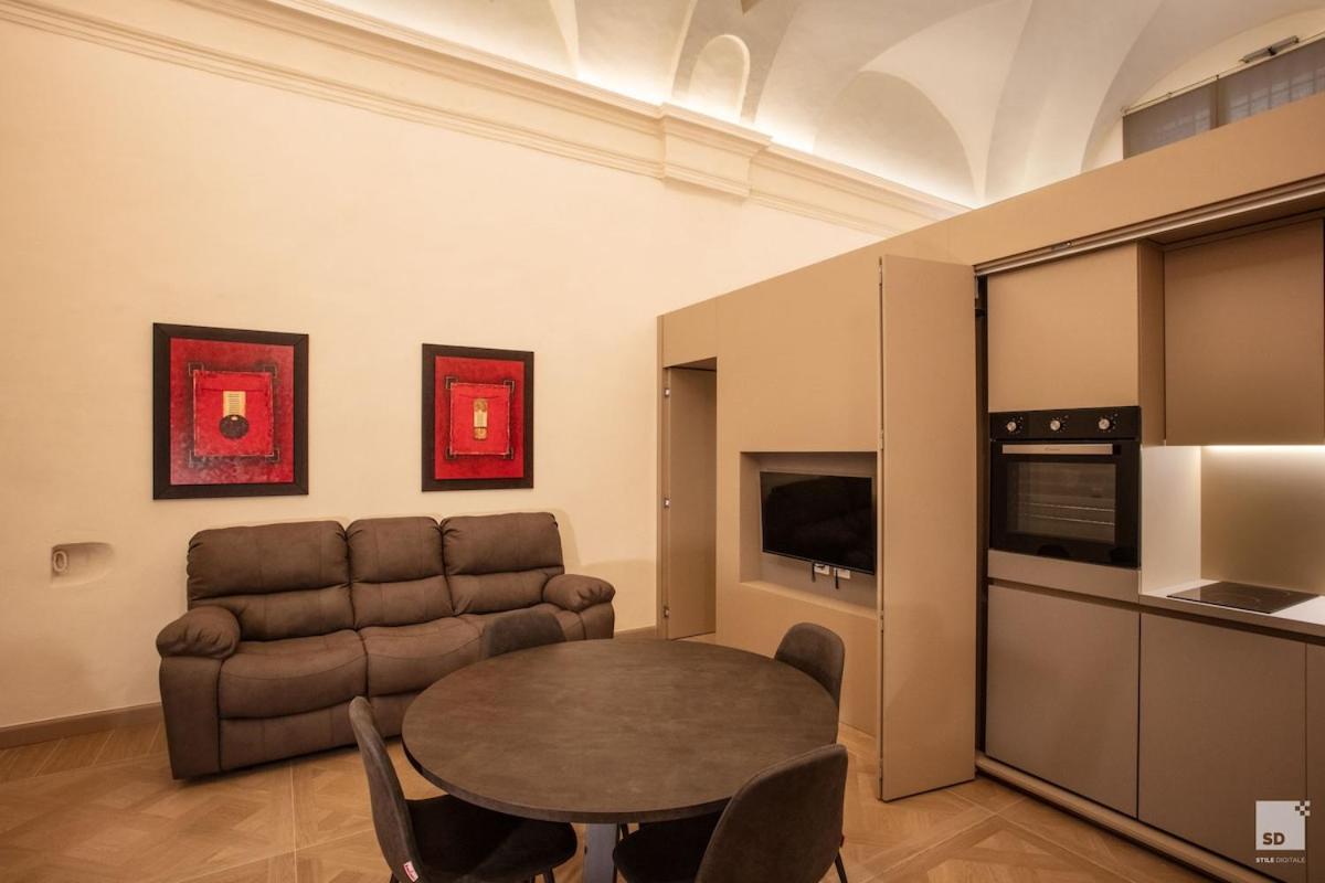 Design In Historical Palace *