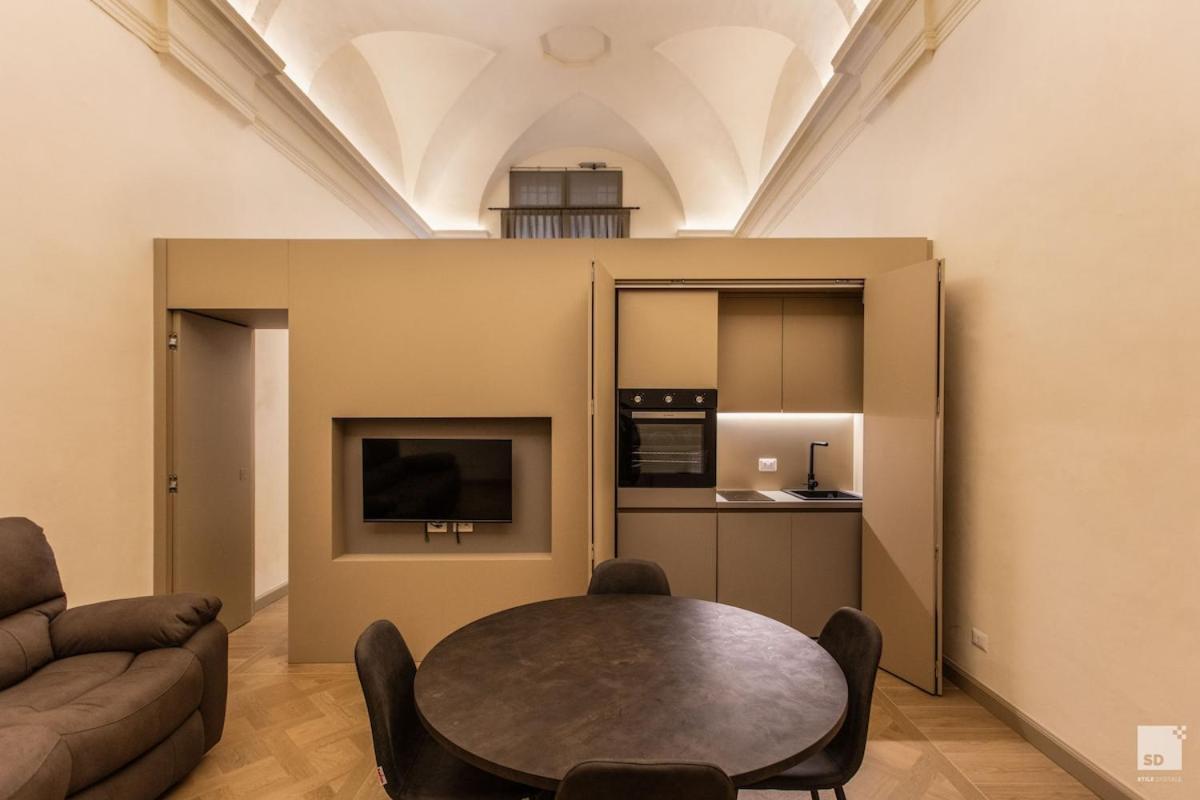 Apartment Design In Historical Palace