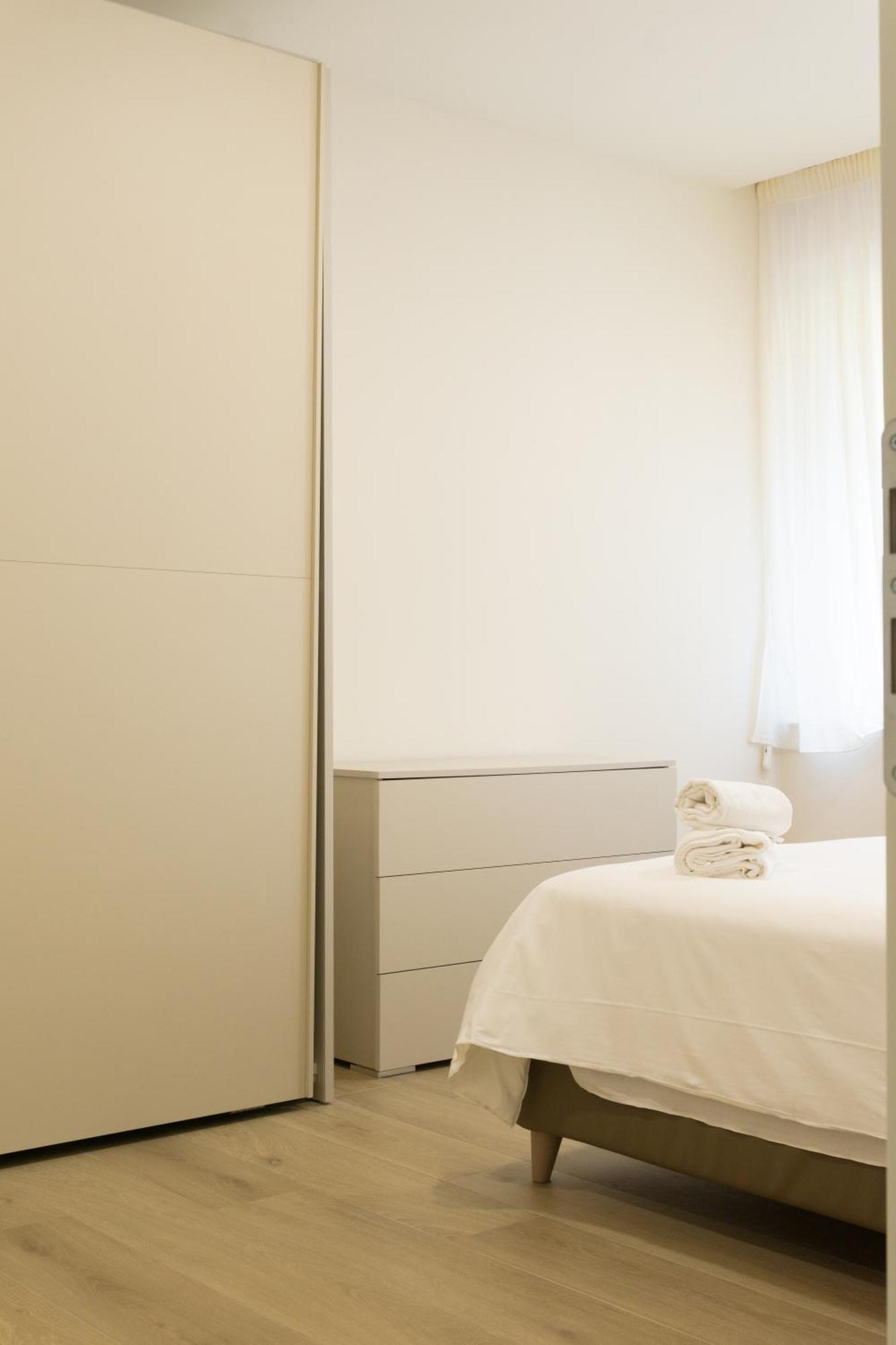 Apartment Fantasia *