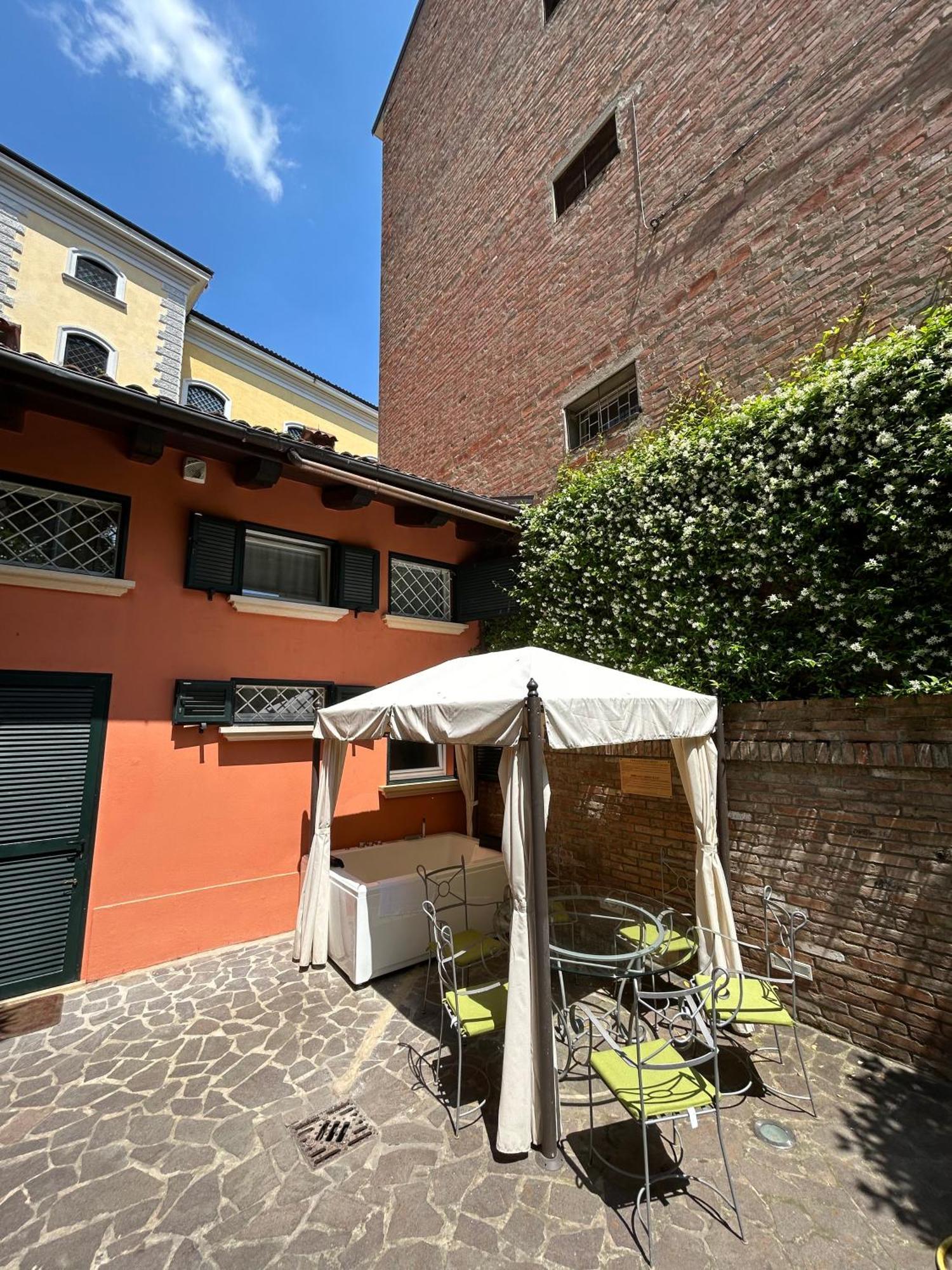 Isaia Garden - Bolognarooms Ferienhaus Bologna